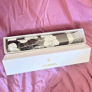 Black and White Floral Umbrella